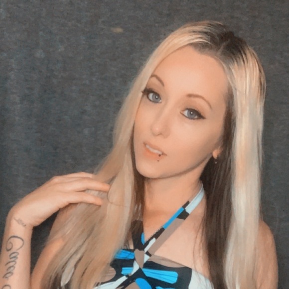 Meet the Posher - Picture 1 of 1